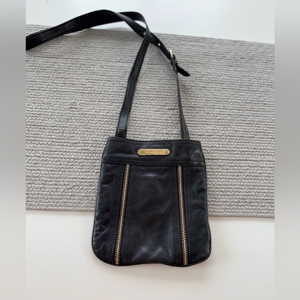 Michael Kors Moxley Black Leather Zipper Detail Crossbody Bag Purse - Picture 10 of 10